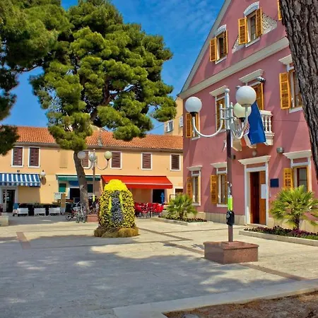 Apartment In With Balcony, Air Conditioning, W-lan 5013-4 *